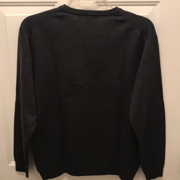 Sweater - Picture 3 of 3